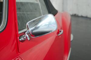 Image 37/50 of Volkswagen Karmann Ghia 1500 (1971)