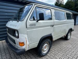 Bild 24/50 von Volkswagen T3 Kombi D Syncro 1.6 (1991)