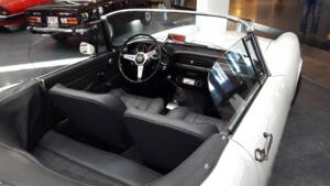 Image 3/8 of Alfa Romeo 2600 Spider (1963)