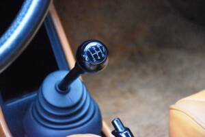 Image 27/37 de Porsche 911 Carrera 3.0 (1977)