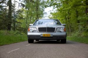 Image 12/59 of Mercedes-Benz 600 SEL (1992)