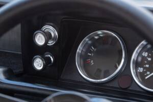 Bild 33/50 von BMW 2002 tii Touring (1973)