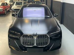 Image 30/50 de BMW i7 eDrive50 (2023)