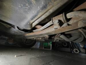 Image 17/22 of BMW 323i (1982)
