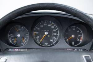 Image 11/38 of Mercedes-Benz 350 SL (1973)