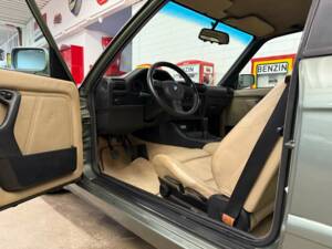 Bild 8/19 von BMW 316i (1985)