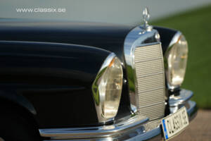 Imagen 6/27 de Mercedes-Benz 220 SE b (1964)