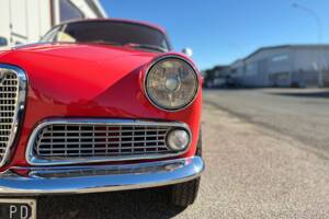 Image 18/25 of Alfa Romeo Giulietta Sprint (1960)