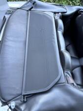 Image 19/28 de Jaguar XKR (2002)