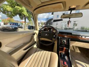 Afbeelding 9/12 van Mercedes-Benz 450 SE (1979)
