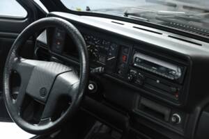 Image 24/36 of Volkswagen Golf Mk I Convertible 1.8 (1993)