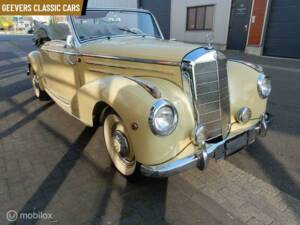 Immagine 4/18 di Mercedes-Benz 220 Cabriolet A (1953)
