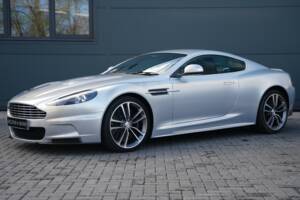 Immagine 4/50 di Aston Martin DBS (2011)