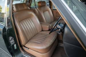 Image 29/50 of Bentley Eight (1980)