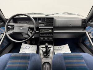 Image 21/30 of Lancia Delta 1.5 LX (1991)