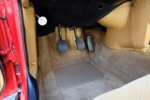 Image 43/75 de Volvo 240 (1986)