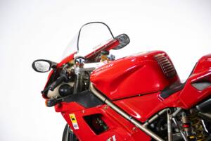 Bild 10/50 von Ducati 916 (1994)