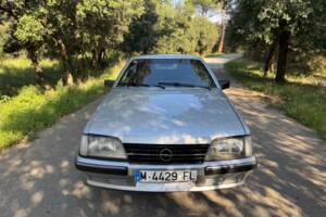 Bild 3/41 von Opel Monza 3,0 E (1983)