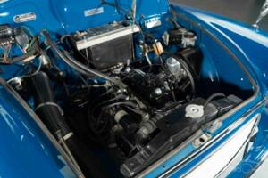 Image 19/19 of Morris Minor 1000 Traveller (1971)