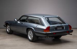Image 6/26 of Jaguar XJ-S V12 Lynx Eventer (1985)