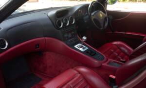 Image 5/37 of Ferrari 550 Maranello (2000)