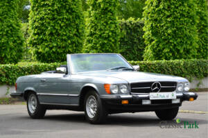 Afbeelding 4/50 van Mercedes-Benz 380 SL (1983)