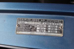 Image 26/27 de Mercedes-Benz 280 SE 3,5 (1971)