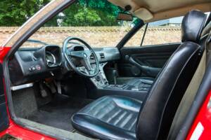 Image 29/50 of De Tomaso Pantera (1972)