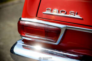 Image 24/70 of Mercedes-Benz 280 SL (1969)