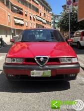 Imagen 2/10 de Alfa Romeo 155 1.7 Twin Spark (1995)