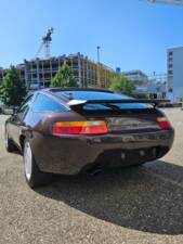 Image 5/28 of Porsche 928 S4 (1987)