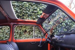Image 29/32 of FIAT 500 L (1971)