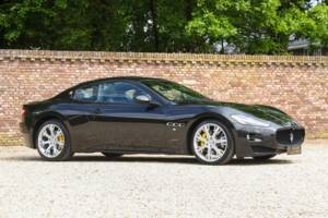 Image 39/50 of Maserati GranTurismo S (2008)