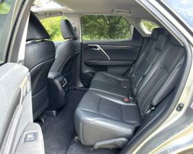 Image 23/27 de Lexus RX 450h (2011)