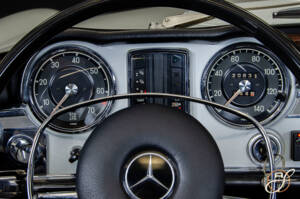 Bild 11/22 von Mercedes-Benz 280 SL (1968)