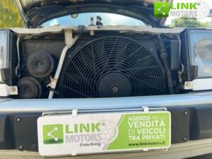 Bild 45/48 von Mercedes-Benz 200 E (1991)