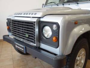 Image 3/15 of Land Rover Defender 90 (2010)