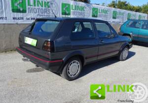 Bild 6/10 von Volkswagen Golf II GTi 16V 1.8 (1986)