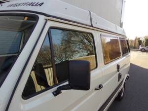 Bild 26/97 von Volkswagen T3 Westfalia 1.9 (1983)
