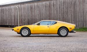Image 2/26 of De Tomaso Pantera (1972)