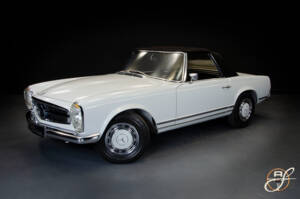 Bild 22/22 von Mercedes-Benz 280 SL (1968)