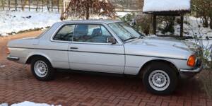 Bild 2/50 von Mercedes-Benz 280 C (1977)