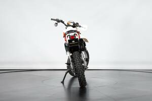 Image 3/50 de Yamaha DUMMY (1986)