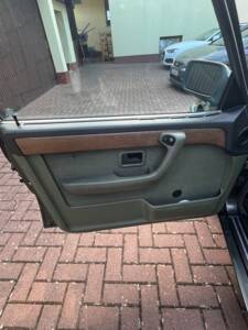 Bild 15/19 von BMW 732i (1984)