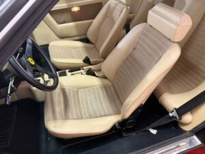 Bild 10/50 von Ferrari Dino 208 GT4 (1980)