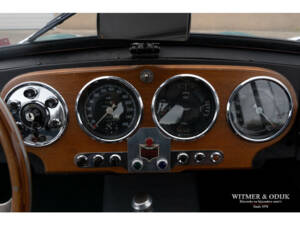 Image 12/50 of Aston Martin DB 2 (1952)