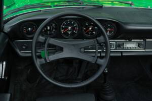 Image 46/50 de Porsche 911 2.4 S (1973)