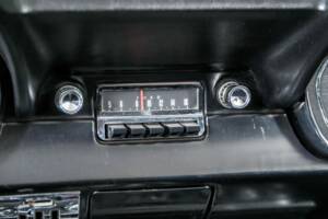 Image 24/50 of Ford Mustang 289 (1966)