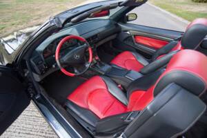 Bild 10/26 von Mercedes-Benz SL 500 (1999)