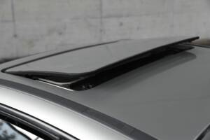 Bild 32/41 von Opel Calibra 2,0 (1991)